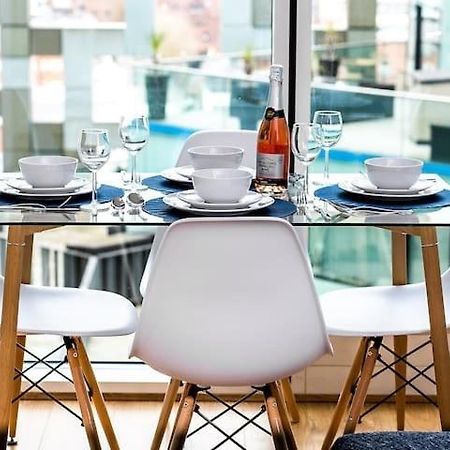 Pluxa Azure Cubic - Azure Cityview, Corporate Stays Welcome Birmingham Exterior photo
